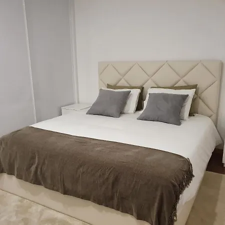 Apartment Pimenta Four House *